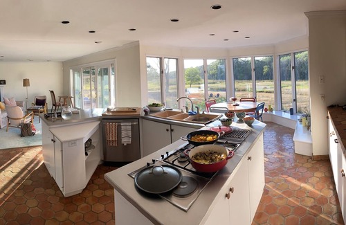 Ipswich House | Beautiful private views on 9 sunny acres