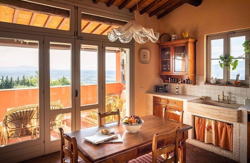 Montelupo Fiorentino Villa | Beautiful private villa for 11 people with WIFI, A/C, private pool, TV, patio and panoramic view