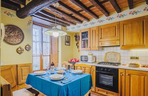 Santa Lucia House | Beautiful private villa for 4 guests with WIFI, A/C, TV and balcony