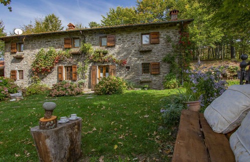San Marcello Pistoiese House | Beautiful private villa for 7 people with private pool, WIFI, TV, terrace and pets allowed