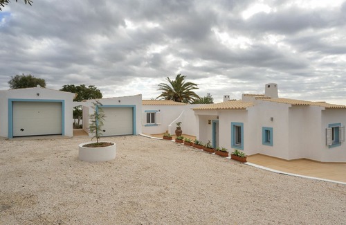 Alcalar Villa | Beautiful private villa for 8 people with WIFI, A/C, private pool, TV, patio and parking