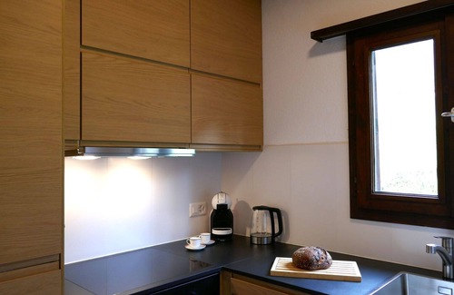 Olivone House | Beautiful private villa for 6 guests with WIFI, TV, patio and pets allowed