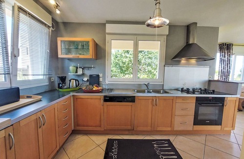 Le Ru House | Beautiful private villa for 6 guests with TV and pets allowed