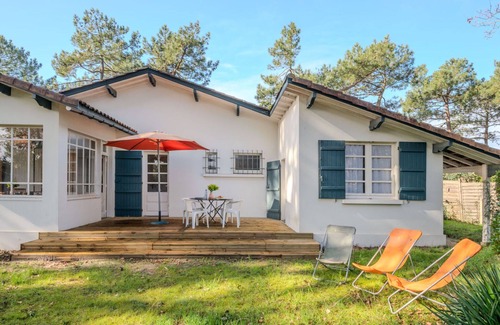 Mimizan House | Beautiful private villa for 6 people with WIFI, TV, terrace, pets allowed and parking