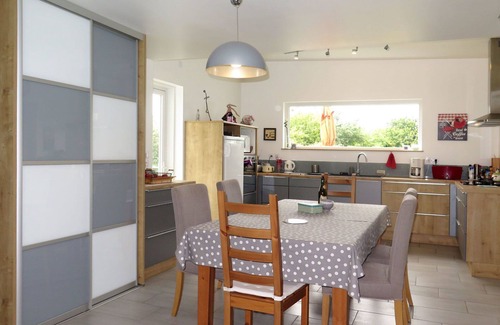 Plerin House | Beautiful private villa for 9 people with WIFI, TV, terrace and parking