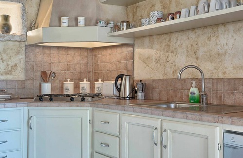 Gajana Villa | Beautiful private villa with private pool, WIFI, TV, terrace, pets allowed, panoramic view, parking