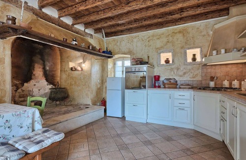 Gajana Villa | Beautiful private villa with private pool, WIFI, TV, terrace, pets allowed, panoramic view, parking