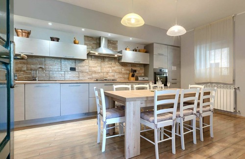 Divsici House | Beautiful private villa with WIFI, private pool, A/C, TV, terrace, pets allowed and parking
