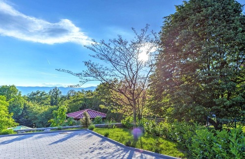 Viskovo House | Beautiful private villa for 6 people with WIFI, A/C, private pool, TV, terrace and parking