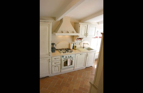 Il Borgo Villa | Beautiful private villa for 3 people with WIFI, pool, A/C, TV, terrace and parking