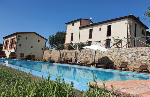 Palaia Villa | Beautiful private villa for 12 people with private pool, WIFI, A/C, TV, patio and panoramic view