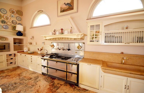 Signa Villa | Beautiful private villa with hot tub, A/C, WIFI, private pool, TV and parking, close to Florence