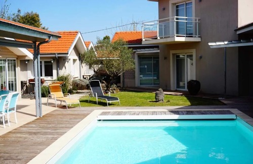 Gujan-Mestras House | Beautiful property (Villa Marie Suzon) 5 minutes from the beach