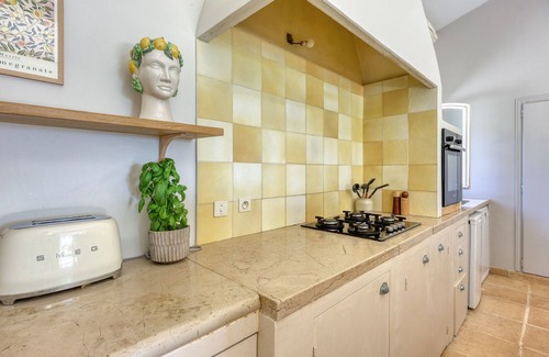 Ollioules House | Beautiful Provencal house with swimming pool