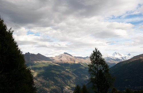 Vex Apartment | Beautiful, quiet Apt., Wonderful panoramic views in the 4 Valleys ski area