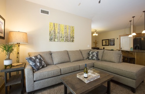 Bear Hollow Village Condo | Beautiful Recently Updated Condo!