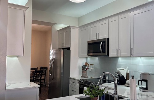 Redevelopment Area Condo | Beautiful Remodeled Downtown Naples Penthouse Condo Right off 5th Avenue.