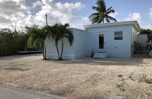 Key Largo Village House | Beautiful Remodeled Home on the Water! 40 ft dock & short walk to private beach!