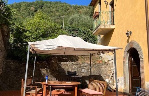 Guzzano-pieve di Controne House | Beautiful renovated 4-Bed House in Bagni di Lucca