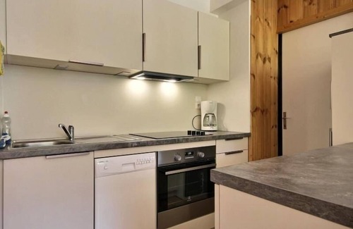 Plagne Centre Apartment | Beautiful renovated apartment, 3 bedrooms, near slopes, parking, pets allowed