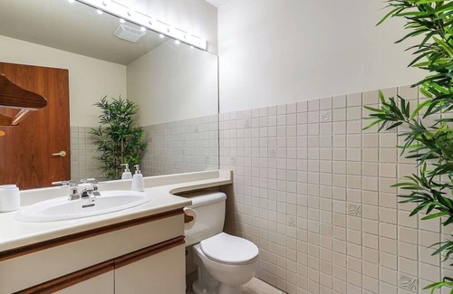Horseshoe Bay Apartment | Beautiful Room+AC in Shared Home in Horseshoe Bay