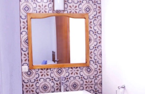 Del Panteon Apartment | Beautiful room AMBAR in the heart of TAXCOMAGICO