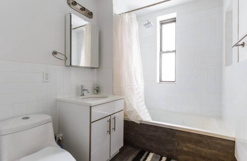 Hamilton Heights House | Beautiful Room in Newly Renovated Apt