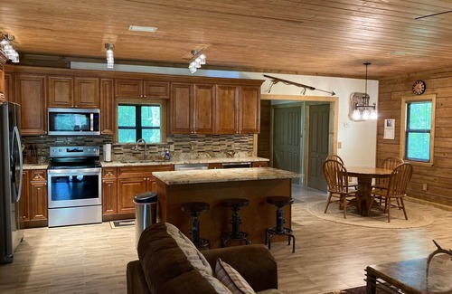 Crystal River Cabin | Beautiful Rustic and Modern Log Home