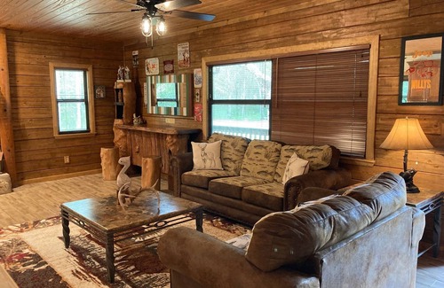 Crystal River Cabin | Beautiful Rustic and Modern Log Home
