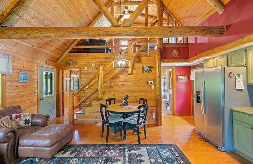 Hadley Cabin | Beautiful Sacandaga Lake Cabin in Adirondacks w/private lake access