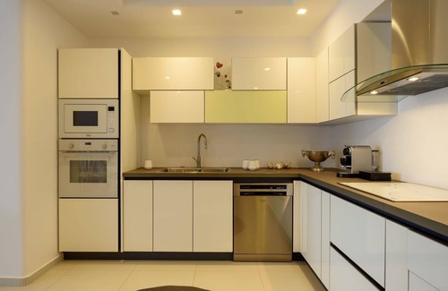 Exo Gialos Villa | Beautiful Santorini Villa | 3 Bedrooms | Villa Phos | Private Pool & SeaViews