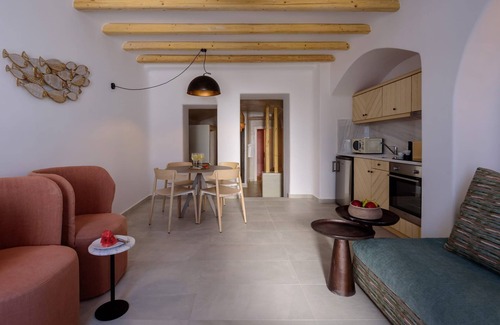 Akrotiri Villa | Beautiful Santorini Villa | Villa Ambrosia | 2 Bedrooms | Private Pool