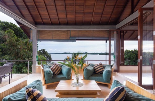 Koggala House | Beautiful Sea Heart House on Koggala Lake, Sri Lanka.