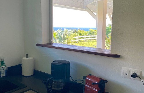 Le Moule House | Beautiful sea view villa, SPA and wifi its name: PrunePassion