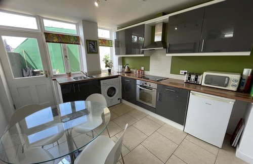 Deal Apartment | Beautiful seafront apartment