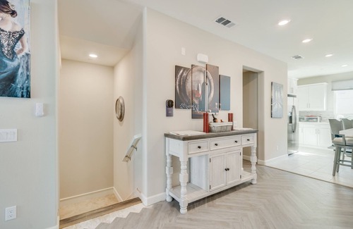 Ivey Ranch - Rancho Del Oro House | Beautiful Smart Home located Minutes from the Beach!