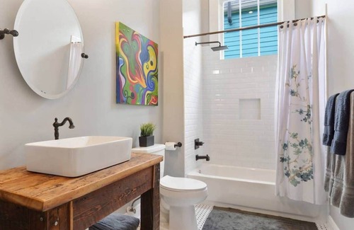 Faubourg Marigny House | Beautiful Southern Charm, near Frenchmen/FQ