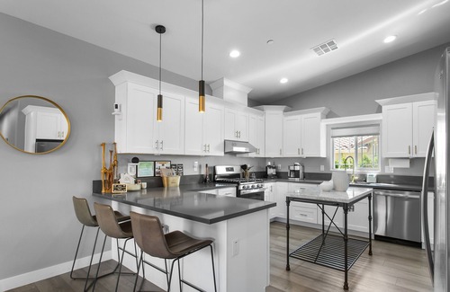 Desert Hot Springs House | Beautiful Spacious Home with Salt Water Pool & Hot tub near Palm Springs in DHS