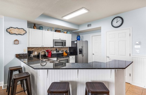 Panama City Beach Resort | Beautiful, Spacious condo! Oct/Nov Deals!