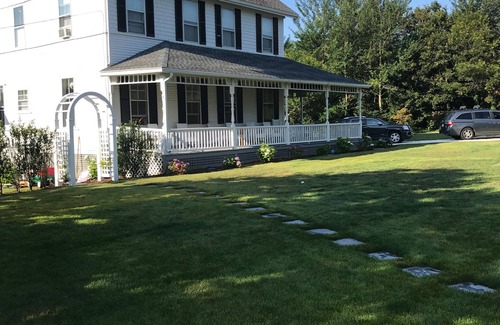 Dennis House | Beautiful, Spacious Antique Farmhouse Steps to Private Beach