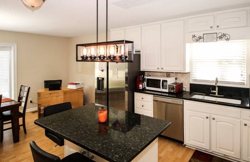 Marietta House | Beautiful Spacious Family Home, near Braves Stadium.