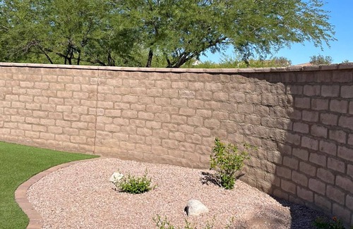 Tucson House | Beautiful spacious home location near freeway, airport, and the Air Force base.
