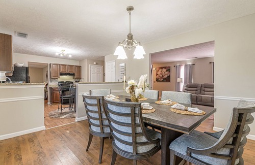Belmont House | Beautiful spacious updated home with 2 Family Rooms!