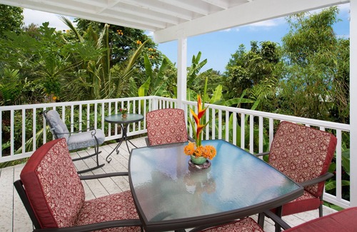 Kalaoa Apartment | Beautiful, Spacious, Garden View Studio with Kitchenette. Wir Sprechen Deutsch.