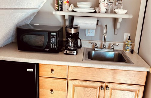 Frankfort Apartment | Beautiful Studio for weekend getaway! Best location ever!