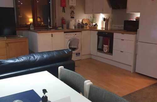 Bathgate Apartment | Beautiful studio in Central Scotland, Armadale, Bathgate