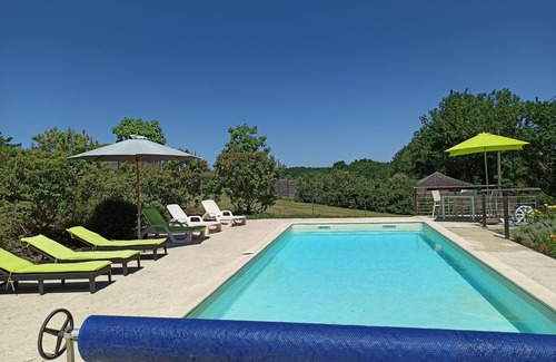 Plazac Apartment | Beautiful Studio with all comforts. Heart of the Périgord Noir.