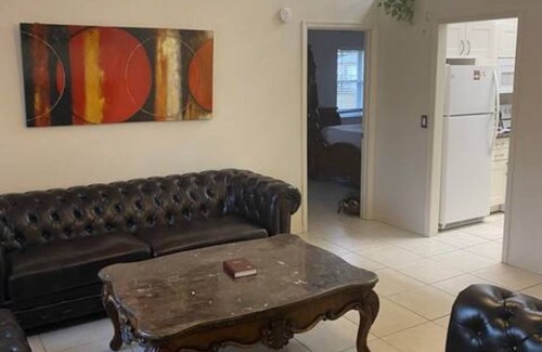 Sun 'N Lake Villa | Beautiful Sun n Lake 3-bedroom Villa with Garage in Golfing Community.