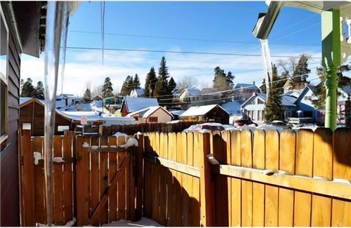 Leadville House | Beautiful, Sunny 1880s Miner's Cabin 1 Block from Leadville's Main Street