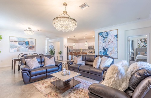 Arborwood House | Beautiful Sunny Fort Myers Home| Perfect for Snowbirds